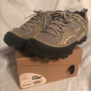 Patagonia Women Drifter A/C Hiking Trail Shoes 10